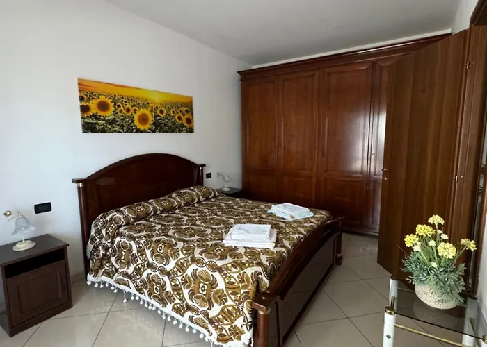 Апартаменты Il Girasole - Авеццано